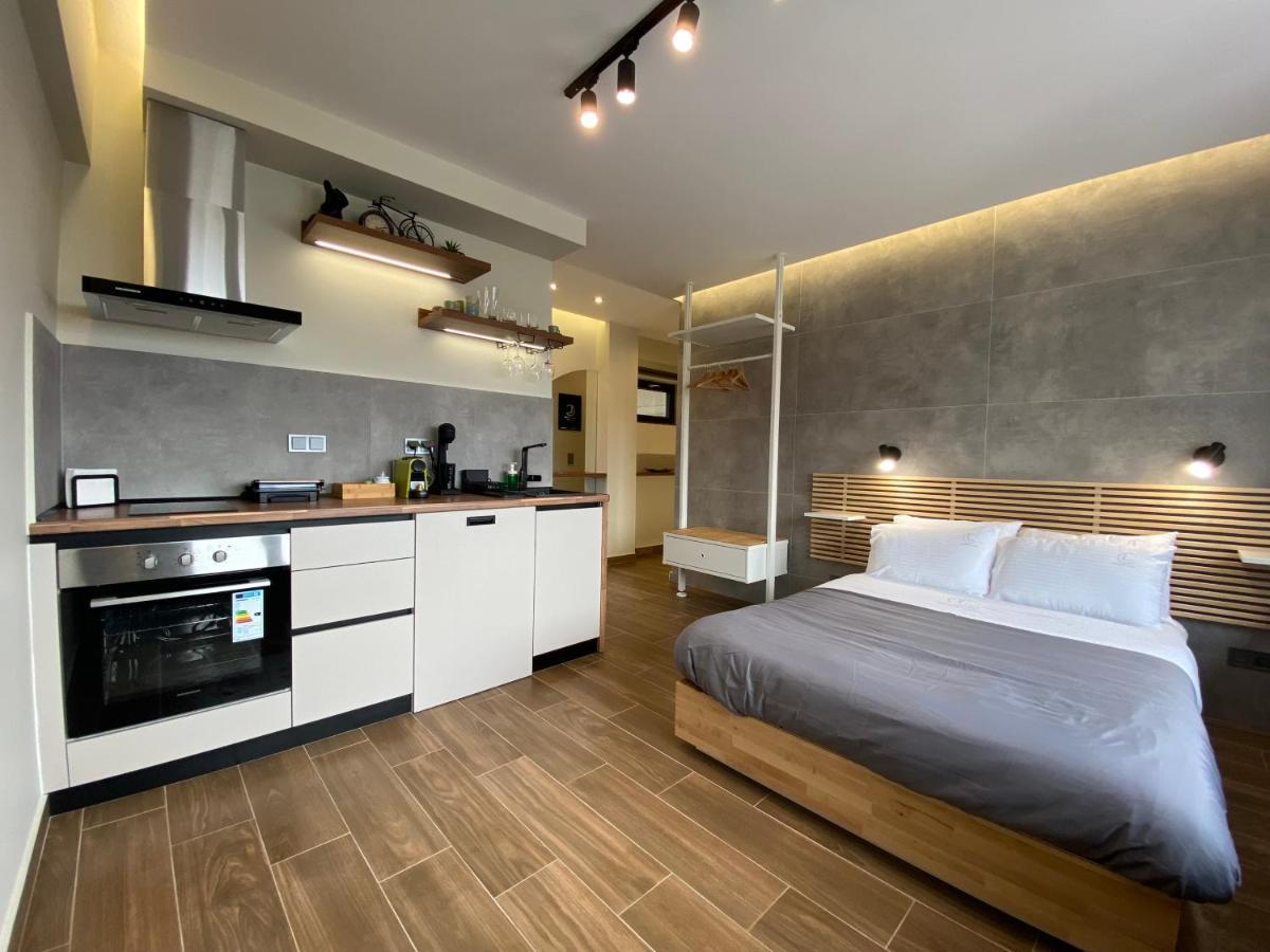 Celestial Luxury Skg Port Apartment Thessaloníki Luaran gambar